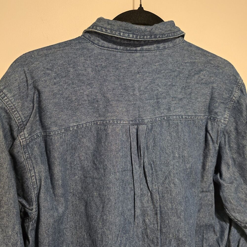 Vintage Casey and Max Denim Shirt Christmas Womens Medium Embroidered Reindeer - Picture 8 of 8